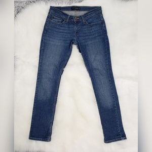 Levi’s Too Superlow 524 Jeans
